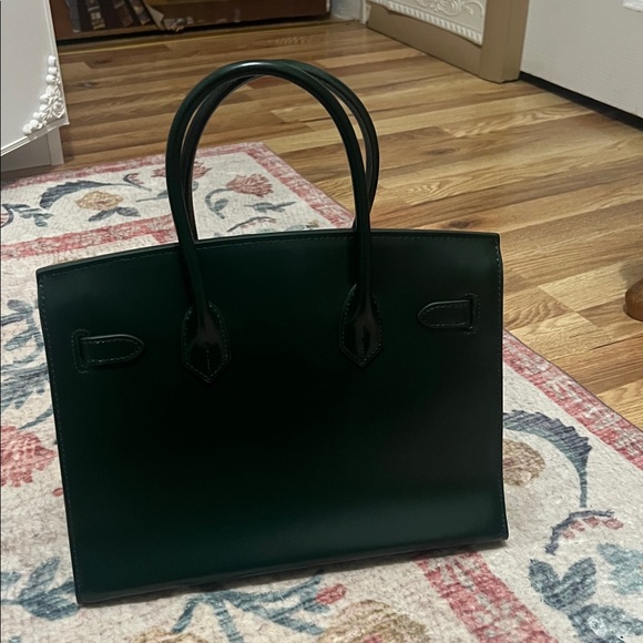 Elegant Dark Green Leather Handbag - Picture 3 of 4